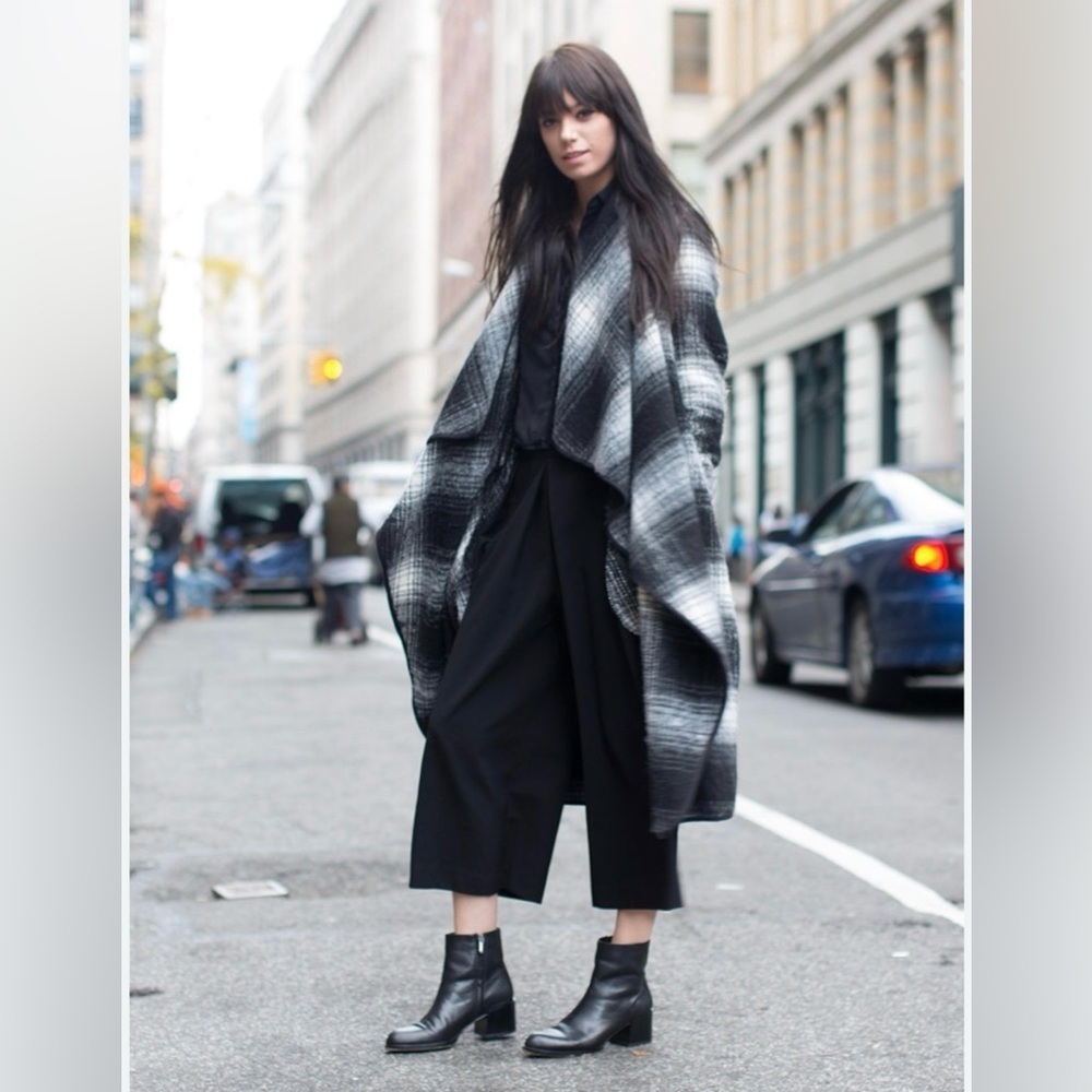 Forever 21 Cozy Wrap Faux Mohair Open Front Long Cardigan Coat Size Large - Picture 1 of 4